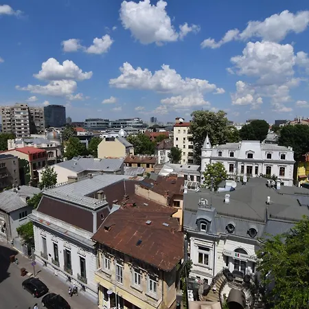 Studio Over The Houses Bucharest Exterior photo