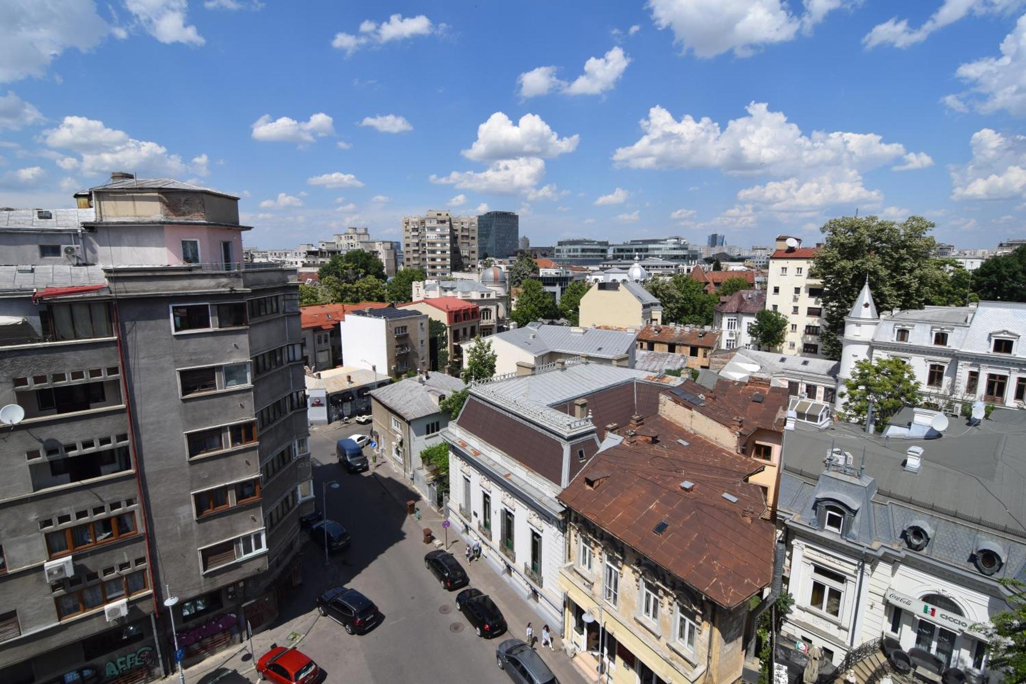 Over The * Bukarest